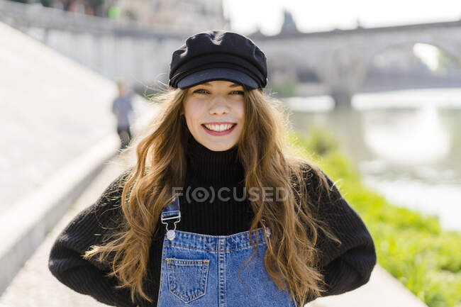 Portrait of young woman in Verona — Stock Photo