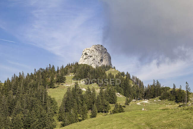 Germany, Bavaria, Chiemgau, Kampenwand in clouds — Stock Photo