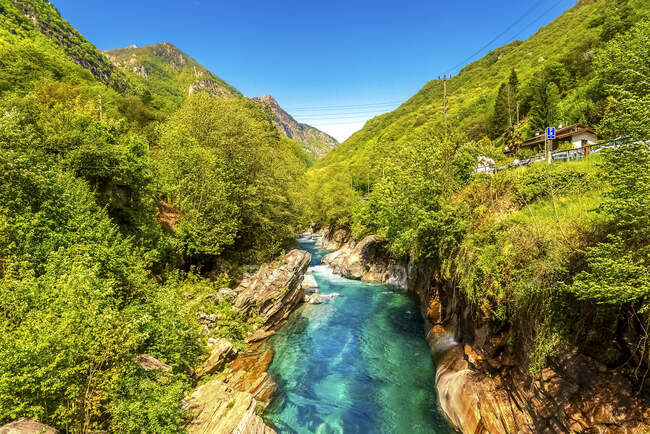 Switzerland, Ticino, Verzasca Valley, Verzasca river — Stock Photo