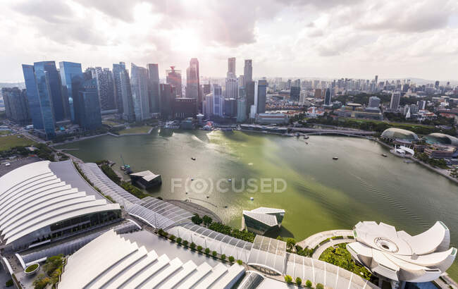 Skyline with Financial District and Marina Bay, Singapore — Stock Photo