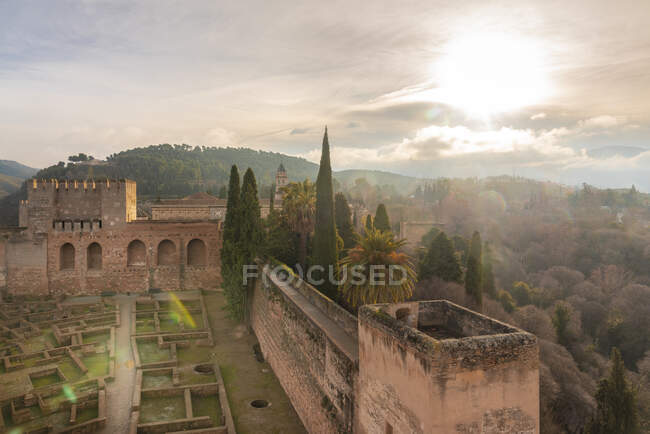 Ruínas de Alcazaba em Alhambra, Granada, Espanha — Fotografia de Stock