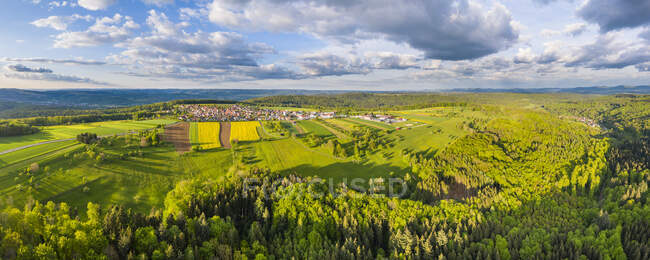Вид з повітря над франконійським лісом у Свабі (Німеччина). — стокове фото