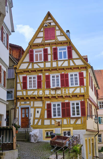 Casa in legno nel centro storico, Tuebingen, Baden-Wuerttemberg, Germania — Foto stock