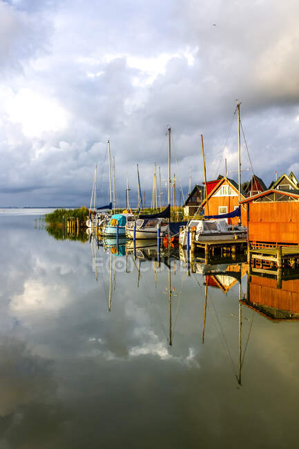 View to harbour with moored sailing boats, Ahrenshoop, Germany — Stock Photo