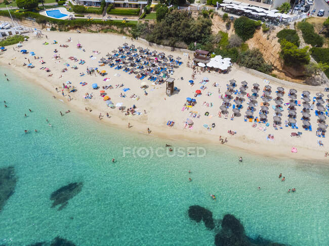 Испания, Балеарские острова, Озил, Воздушный вид на Portals Nous, пляж Platja de S 'Oratori — стоковое фото