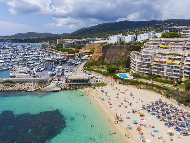 Spain, Balearic Islands, Mallorca, Aerial view of Portals Nous, beach Platja de S'Oratori — Stock Photo