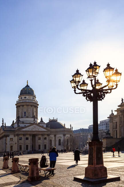 View to German Cathedral at Gendarmenmarkt in the evening, Berlin, Germany — Stock Photo