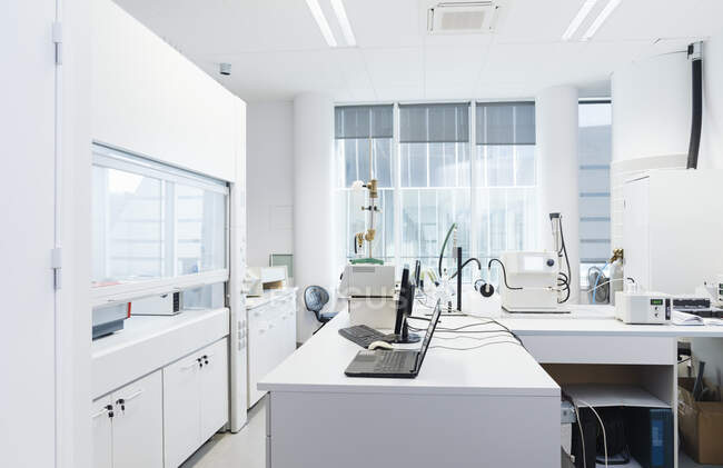 Interior of a laboratory — Stock Photo