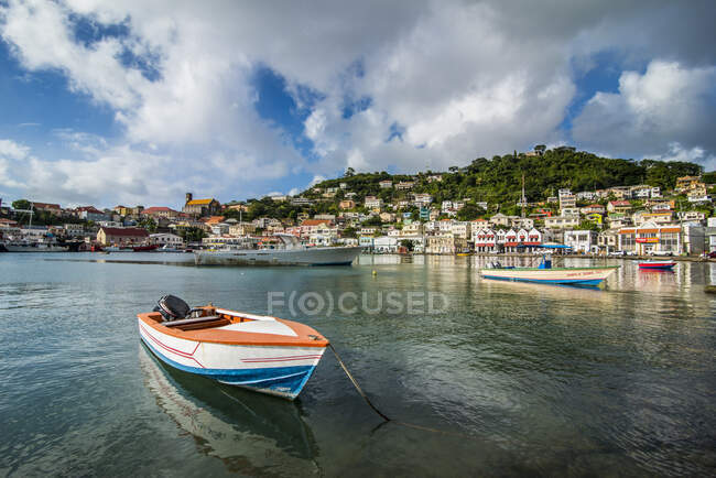 Motorboat in harbor of St Georges, capital of Grenada, Caribbean — Stock Photo