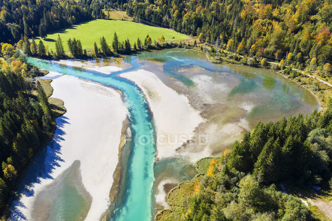 Germania, Baviera, Wallgau, Veduta panoramica diSachenseereservoir sul canale ObernachCanal — Foto stock