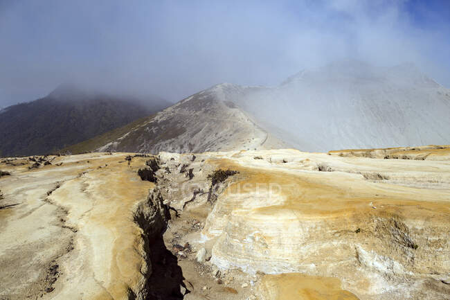 Индонезия, Ява, Иджен вулкан — стоковое фото
