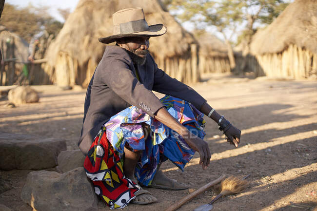 Jefe de tribu Muhila, Kehamba, Chibia, Angola — Stock Photo