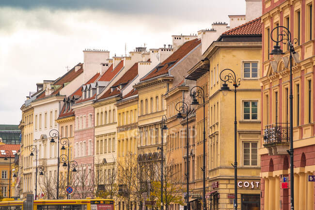 Häuserzeile in der Altstadt, Warschau, Polen — Stockfoto