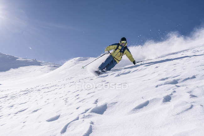 Sciatore, sci alpino, Grigioni, Svizzera — Foto stock