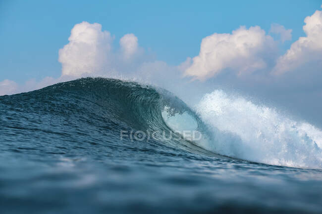 Indonésie, Bali, vague océanique — Photo de stock