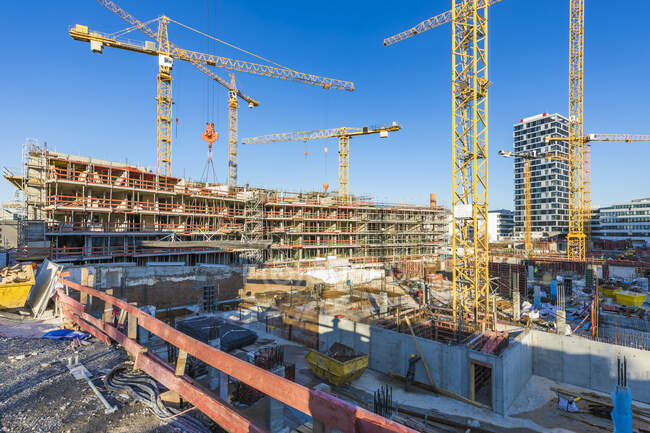 Allemagne, Bade-Wurttemberg, Stuttgart, Site de construction d'immeubles d'appartements — Photo de stock