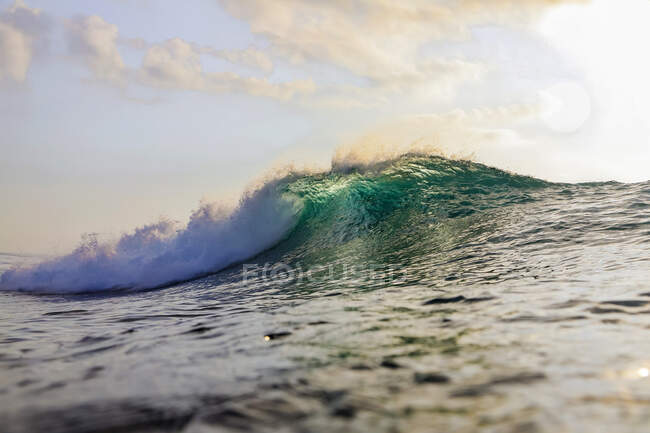 Indonesia, Bali, Onda oceanica — Foto stock