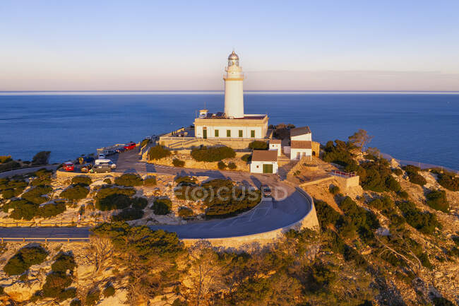 Espanha, Maiorca, Vista aérea da península de Cap de Formentor ao amanhecer — Fotografia de Stock