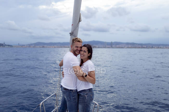 Couple during sailing trip — Stock Photo