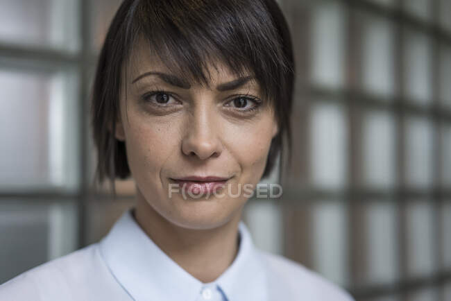 Ritratto di donna d'affari serena — Foto stock