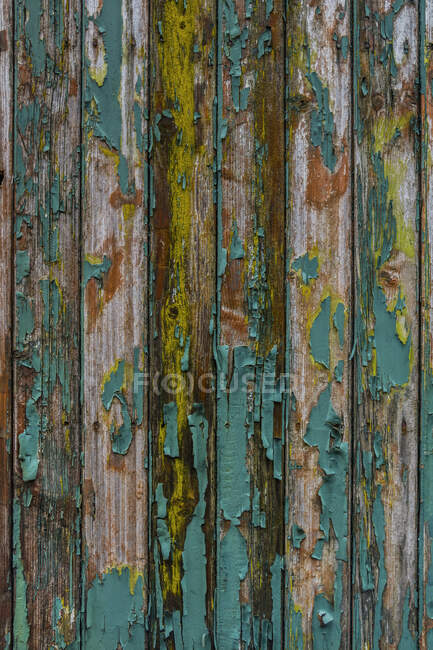 Primer plano de la vieja pared de madera envejecida - foto de stock
