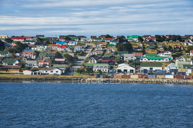 UK, Falkland Islands, Stanley, Colorful houses of coastal town — Stock Photo