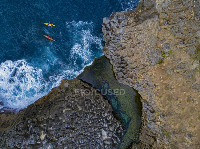 Indonesia, Bali, Veduta aerea dei kayaker a Angels Billabong — Foto stock