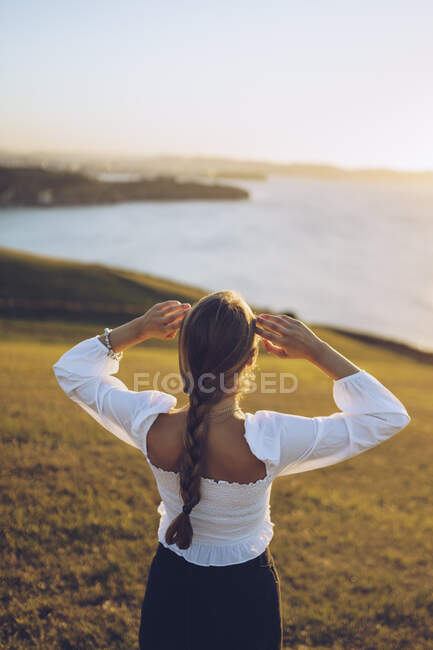 Young woman looking view at Mirador de La Providencia, Gijon, Spain — Stock Photo
