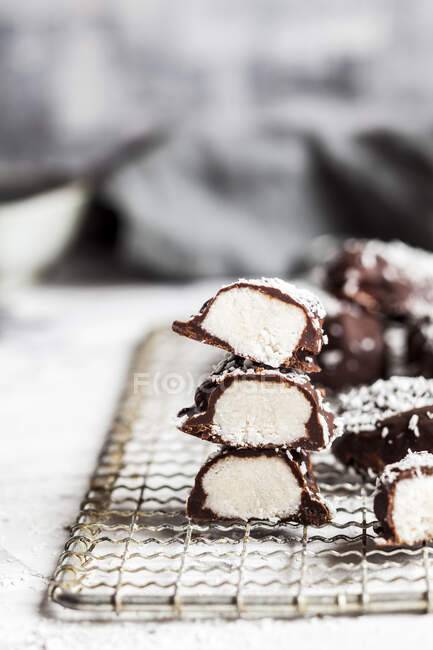 Homemade chocolate bars with coconut filling — Stock Photo