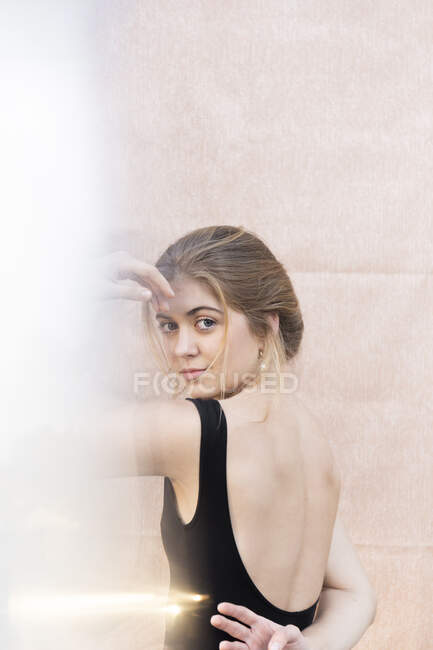 Retrato de bailarina jovem — Fotografia de Stock