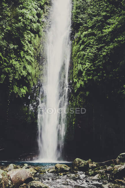 Majestic waterfall at Rabacal in Madeira, Portugal — Stock Photo