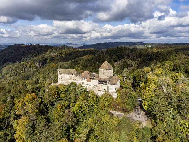 Schweiz, Kanton Schaffhausen, Stein am Rhein, Luftaufnahme der Burg Hohenklingen — Stockfoto