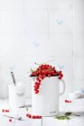 Groselha vermelha fresca — Fotografia de Stock