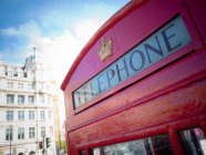 Red telephone booth — Stock Photo
