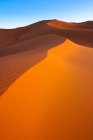 Sand dunes in Sahara desert — Stock Photo