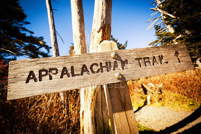 Апалахійський дерев'яний знак стежки — стокове фото