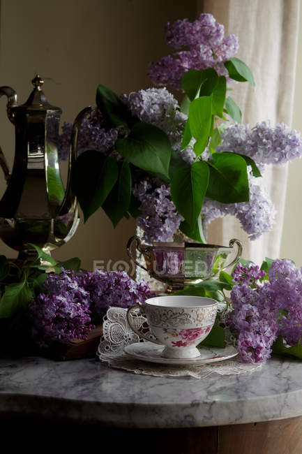 Vintage cup of tea — Stock Photo