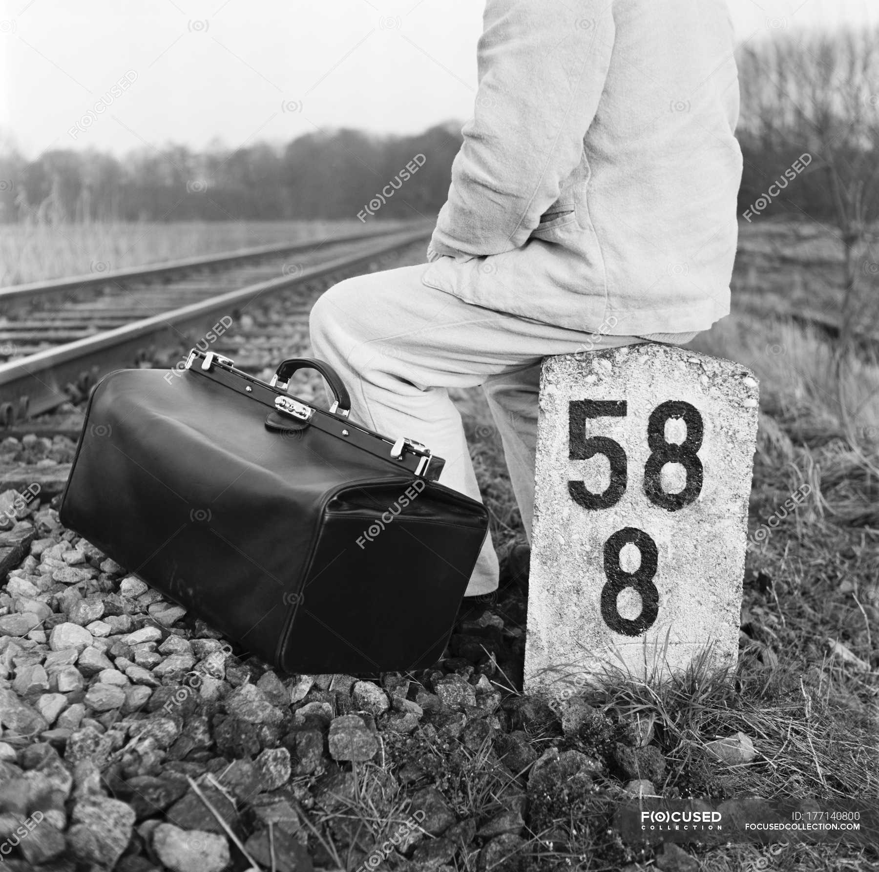 track luggage bag