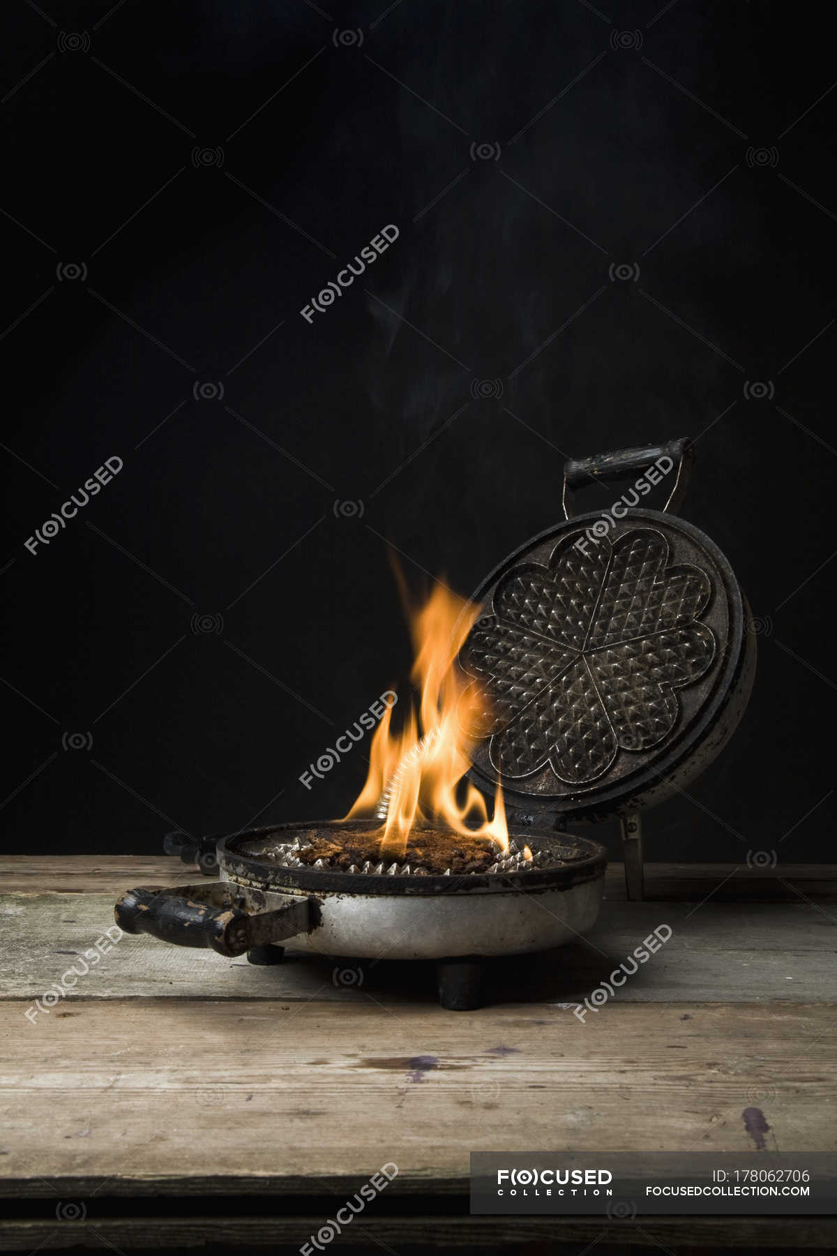 waffle iron open fire