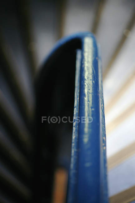 Синій Поруччя, оточений гвинтових сходів — стокове фото