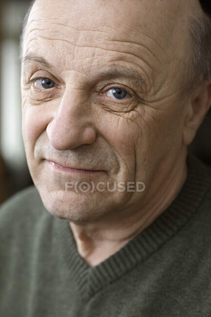 Portrait of a senior man, close-up — Stock Photo