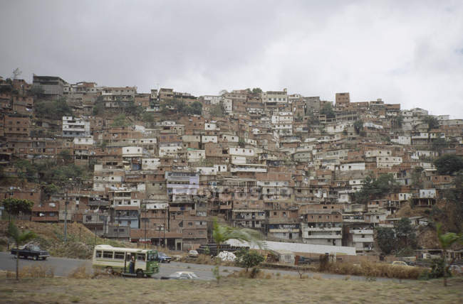 Cityscape of dense residential area, Caracas, Venezuela — Stock Photo