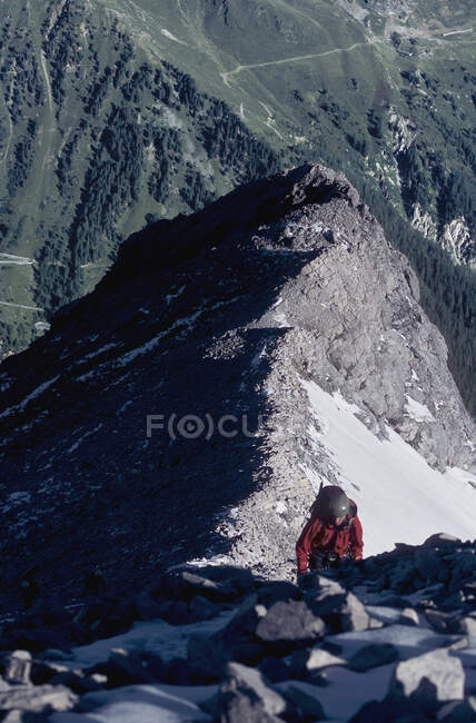 Climbing up the Ortler, Stilfserjoch National Park, Alps, Italy — Stock Photo