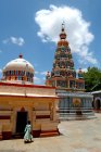 Templo hindú Ambajogai Distrito de Parbhani en Beed, Maharashtra, India - foto de stock
