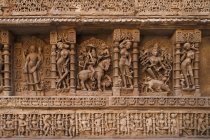 Esculturas e estátuas dentro do templo — Fotografia de Stock