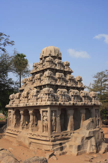 Dharmaraja Ratha, Pancha Rathas, scolpito durante il regno di re Mamalla, Monolith Rock Carving Temples, Patrimonio Mondiale dell'UNESCO, Mamallapuram, Mahabalipuram, India — Foto stock