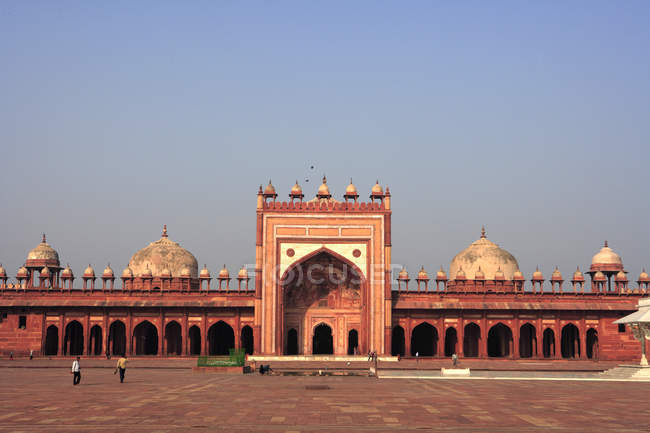 Jami Masjid, Fatehpur Sikri, a Cidade da Vitória, Construída durante a segunda metade do século XVI, a Arquitetura Mughal, feita de arenito vermelho, capital do Império Mogol, Patrimônio Mundial da UNESCO, Agra, Uttar Pradesh, Índia — Fotografia de Stock