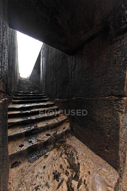 Doorway inside temple — Stock Photo