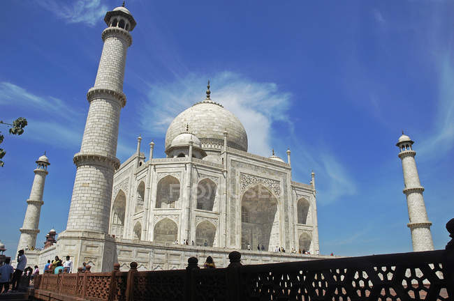 Taj Mahal, Maravilla del mundo, Agra, Delhi, India - foto de stock