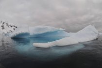 Piscina iceberg — Foto stock